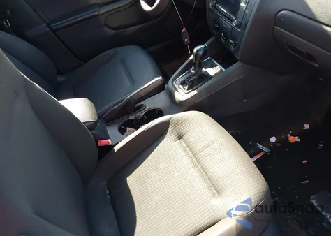 2016 Volkswagen Jetta 1.4T S из США, поврежденный, VIN 3VW267AJ6GM208461